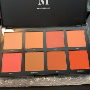 Morphe 8W blush palette